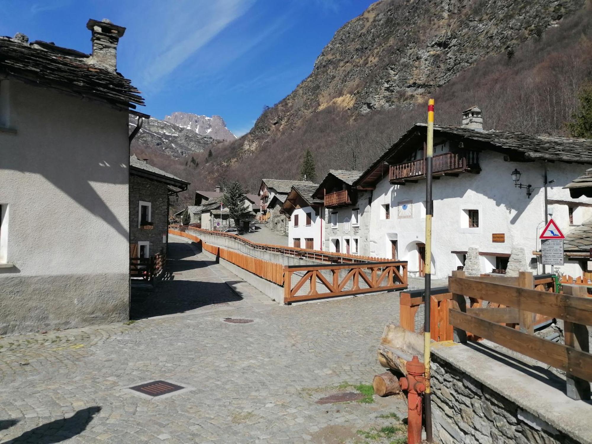 Ca Ad Me Pare Alloggio Con Terrazza Panoramica Moncenisio Buitenkant foto