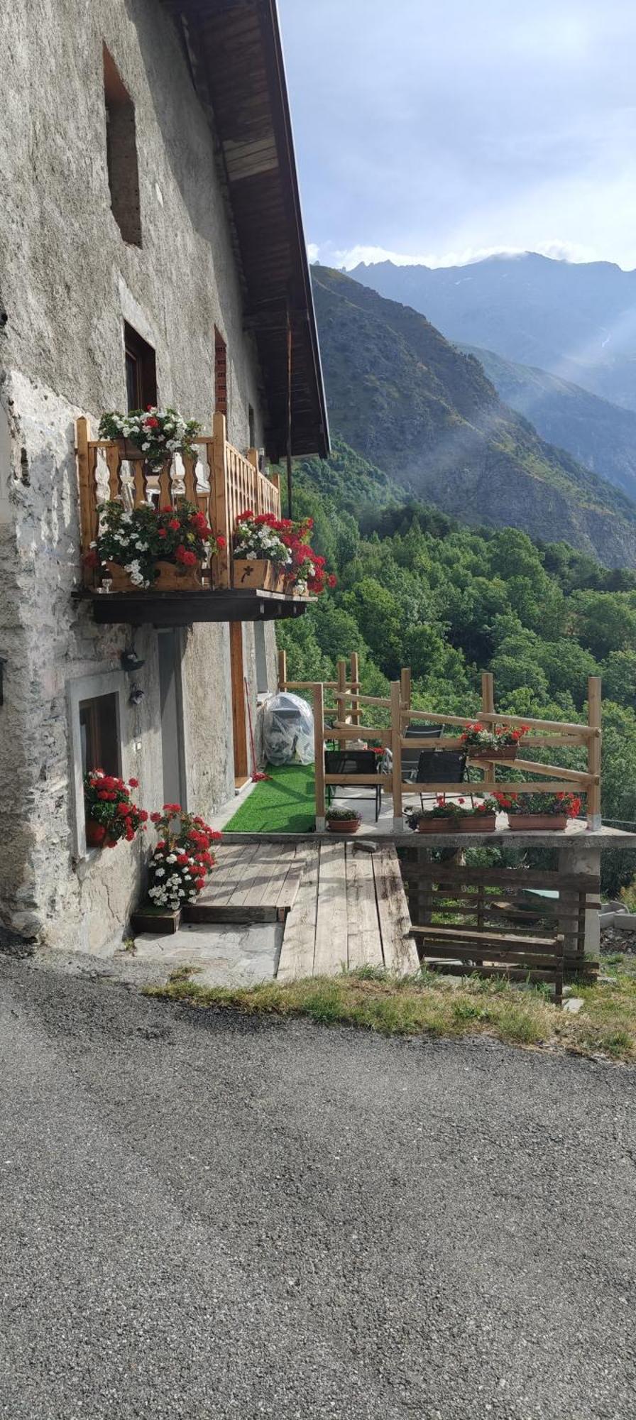 Ca Ad Me Pare Alloggio Con Terrazza Panoramica Moncenisio Buitenkant foto